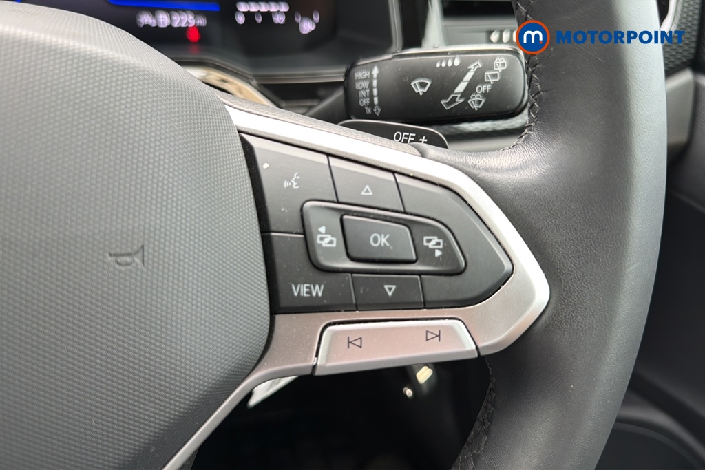 Volkswagen Polo Life Automatic Petrol Hatchback - Stock Number (1660809) - 3rd supplementary image