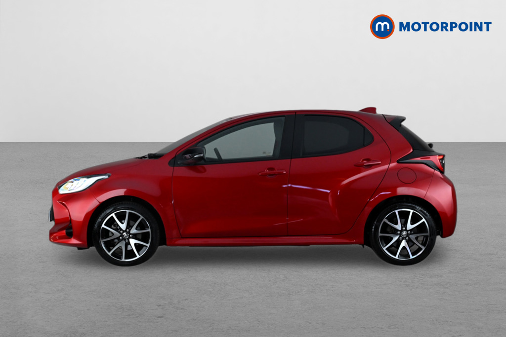 Toyota Yaris Dynamic Automatic Petrol-Electric Hybrid Hatchback - Stock Number (1661007) - Passenger side