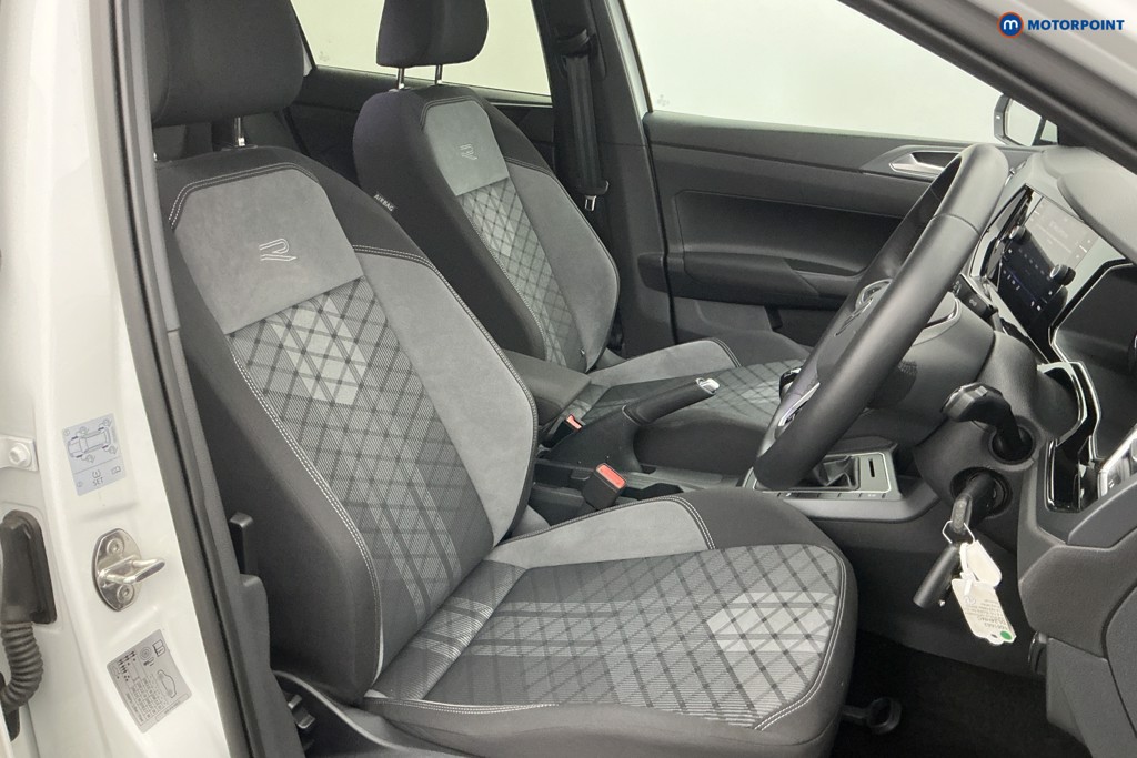 Volkswagen Polo R-Line Manual Petrol Hatchback - Stock Number (1661662) - 5th supplementary image