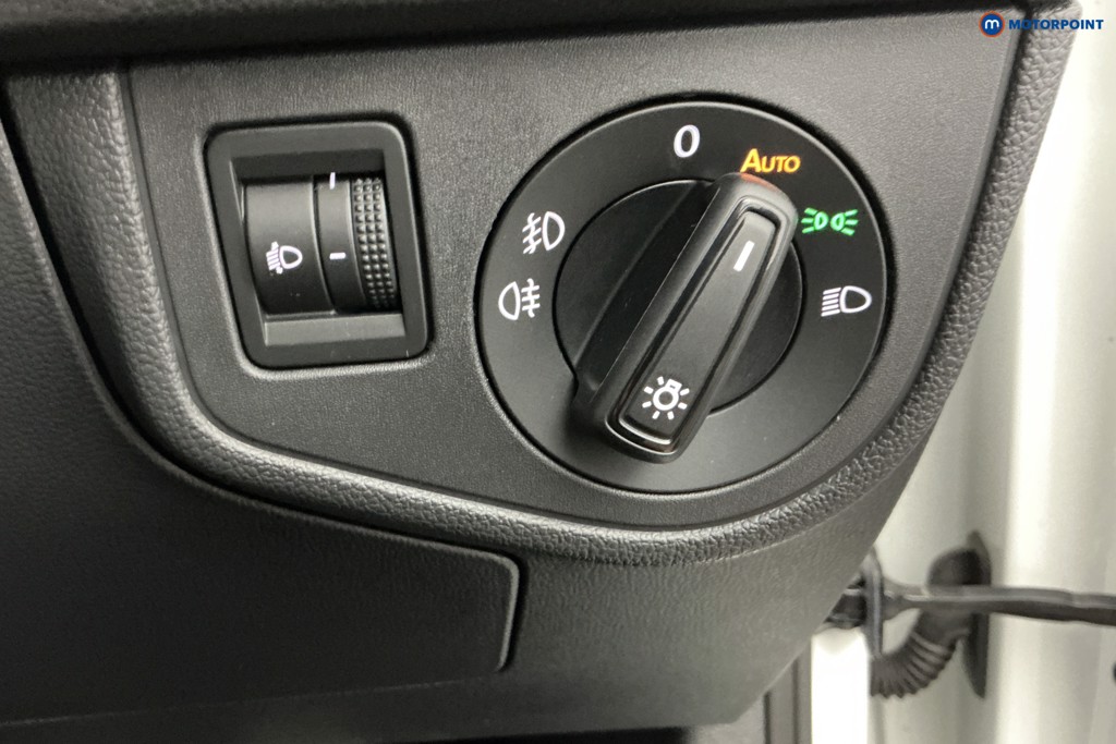 Volkswagen Polo R-Line Manual Petrol Hatchback - Stock Number (1661662) - 14th supplementary image