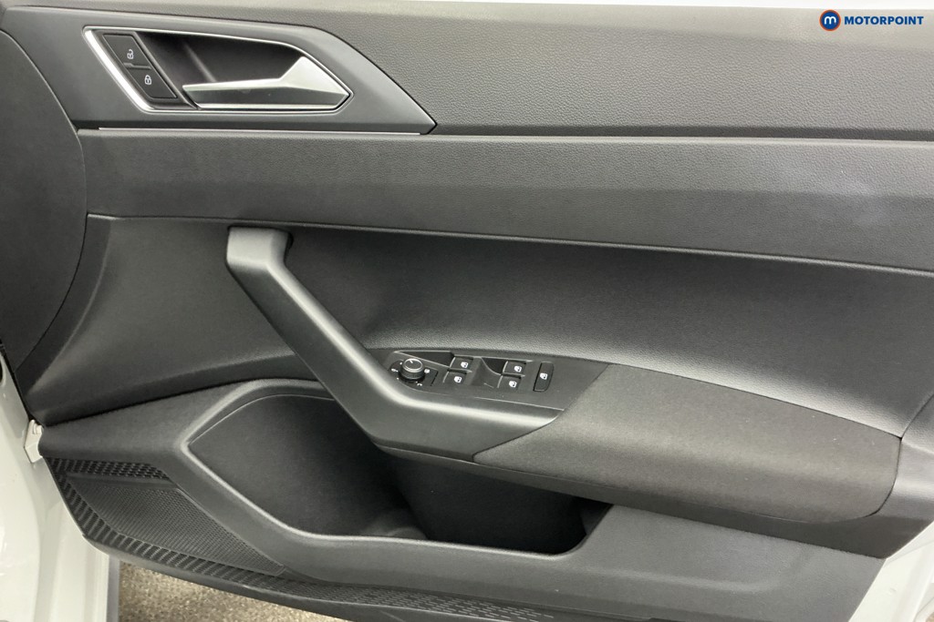 Volkswagen Polo R-Line Manual Petrol Hatchback - Stock Number (1661662) - 15th supplementary image