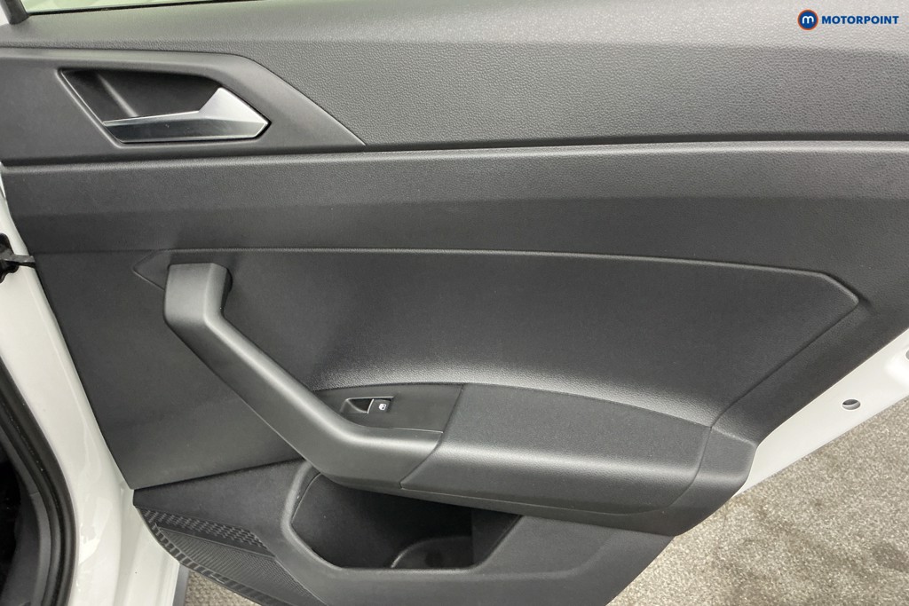 Volkswagen Polo R-Line Manual Petrol Hatchback - Stock Number (1661662) - 19th supplementary image