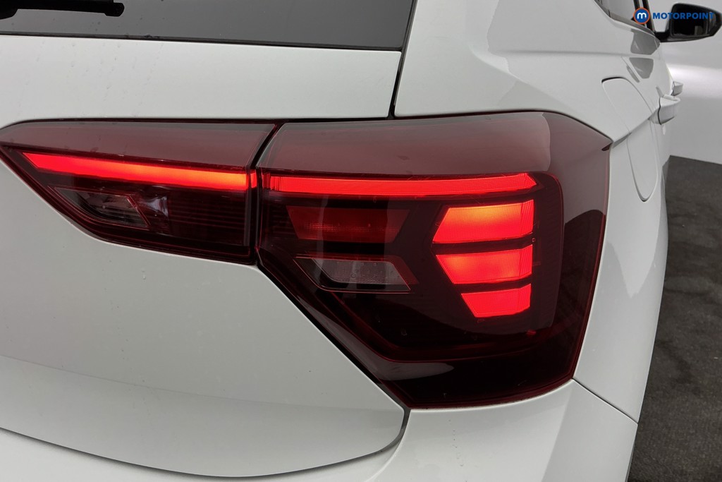 Volkswagen Polo R-Line Manual Petrol Hatchback - Stock Number (1661662) - 22nd supplementary image
