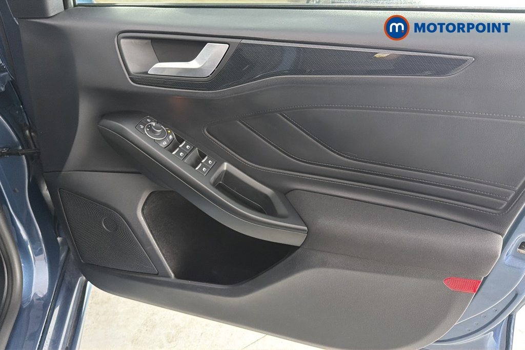 Ford Focus St-Line Edition Manual Petrol Hatchback - Stock Number (1661704) - 18th supplementary image