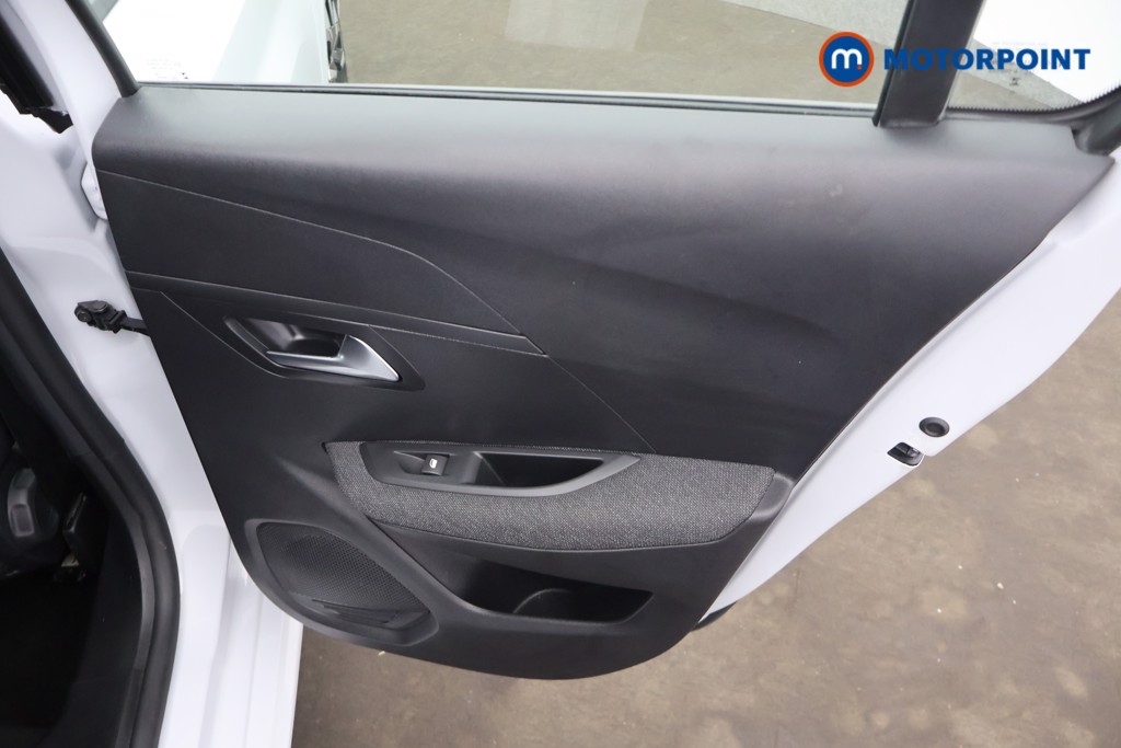 Peugeot 208 Style Manual Petrol Hatchback - Stock Number (1661956) - 17th supplementary image