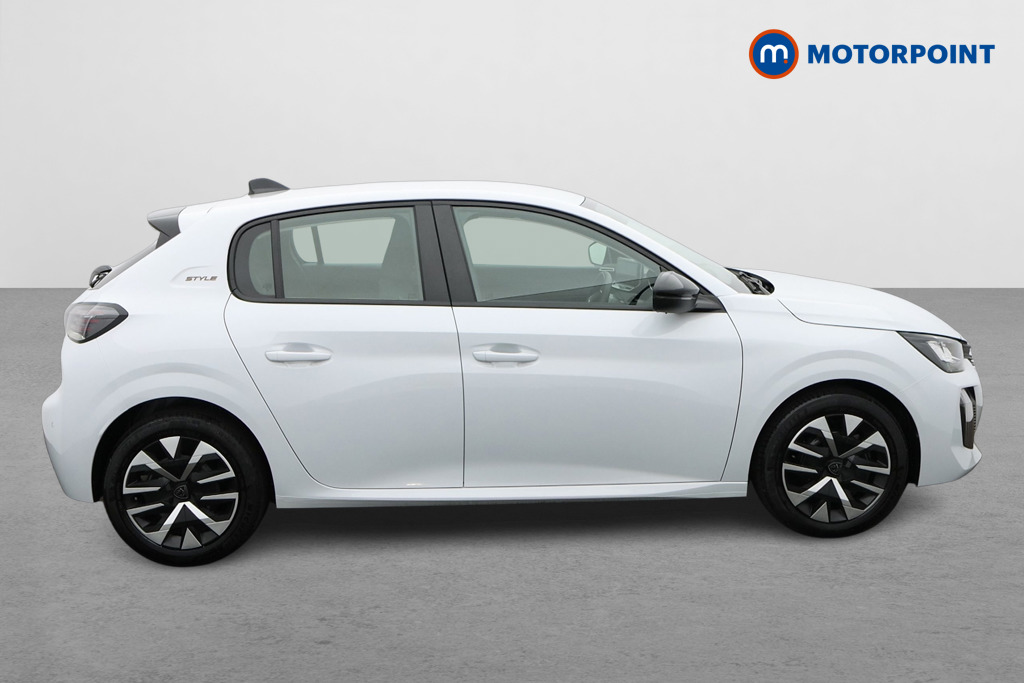 Peugeot 208 Style Manual Petrol Hatchback - Stock Number (1661956) - Drivers side