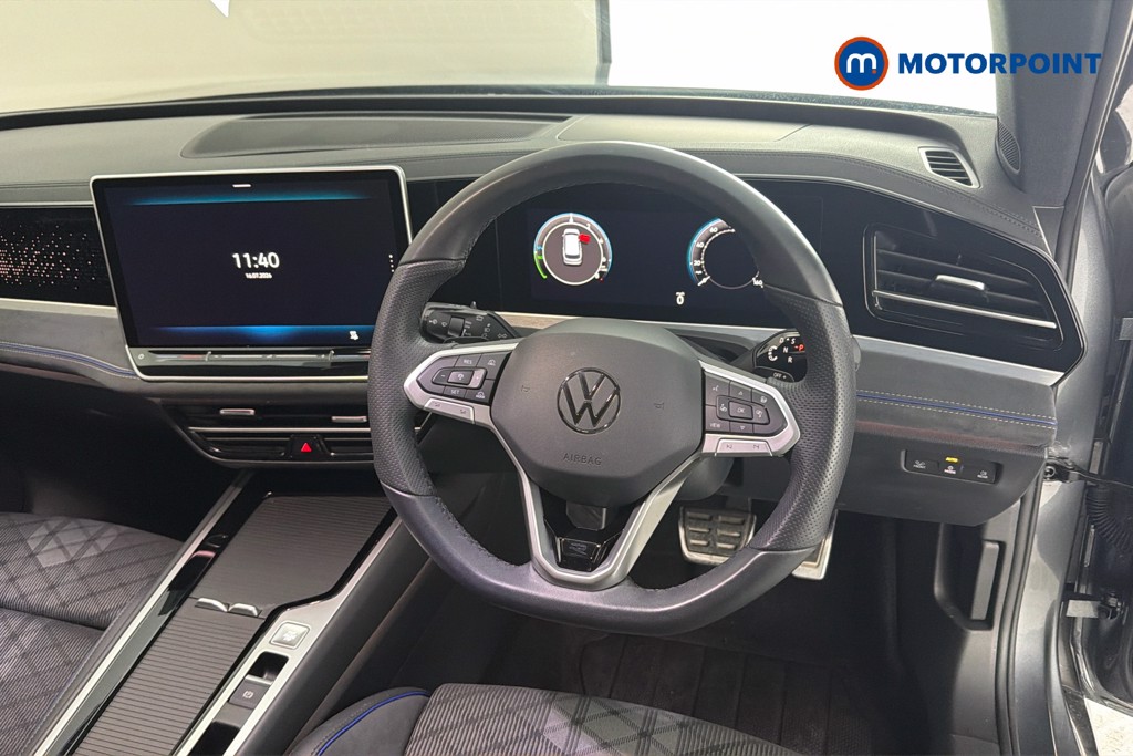 Volkswagen Passat R-Line Automatic Petrol Plug-In Hybrid Estate - Stock Number (1661968) - 2nd supplementary image