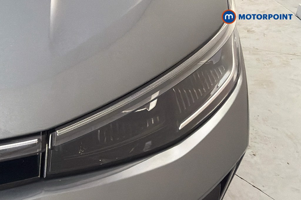 Volkswagen Passat R-Line Automatic Petrol Plug-In Hybrid Estate - Stock Number (1661968) - 44th supplementary image