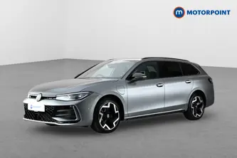 Volkswagen Passat R-Line Automatic Petrol Plug-In Hybrid Estate - Stock Number (1661968) - Passenger side front corner