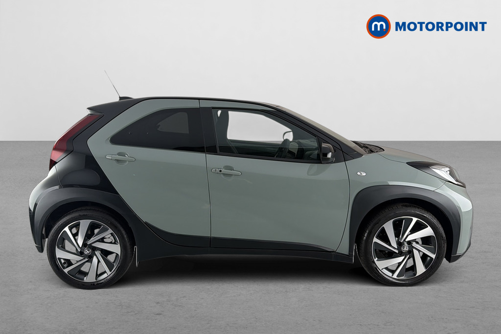 Toyota Aygo X Exclusive Manual Petrol Hatchback - Stock Number (1662051) - Passenger side