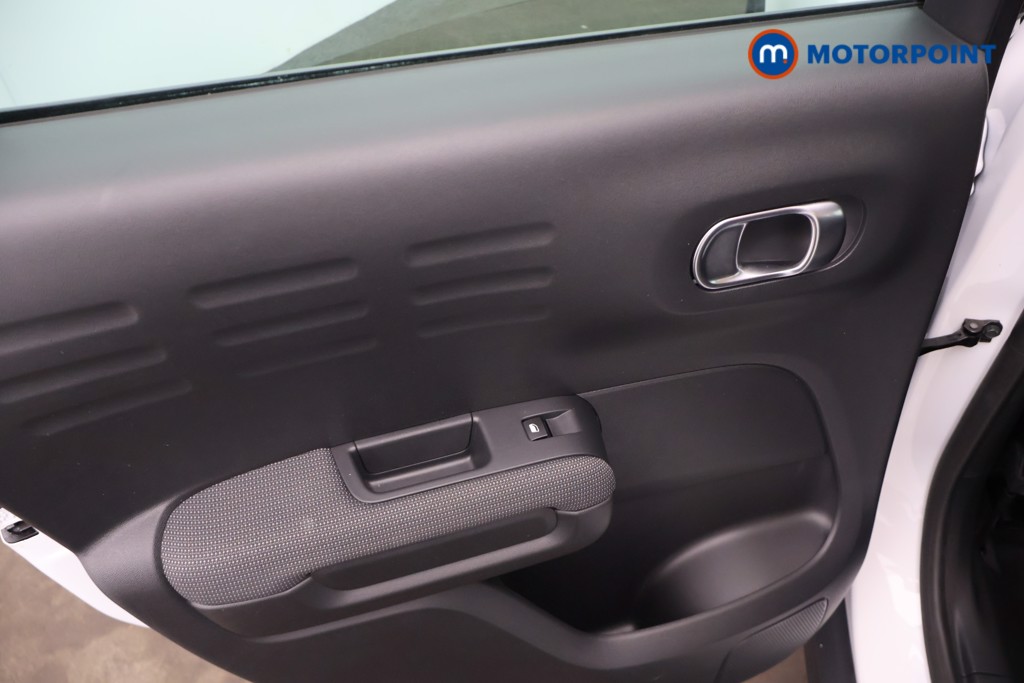 Citroen C3 Aircross Plus Manual Petrol SUV - Stock Number (1662275) - 20th supplementary image