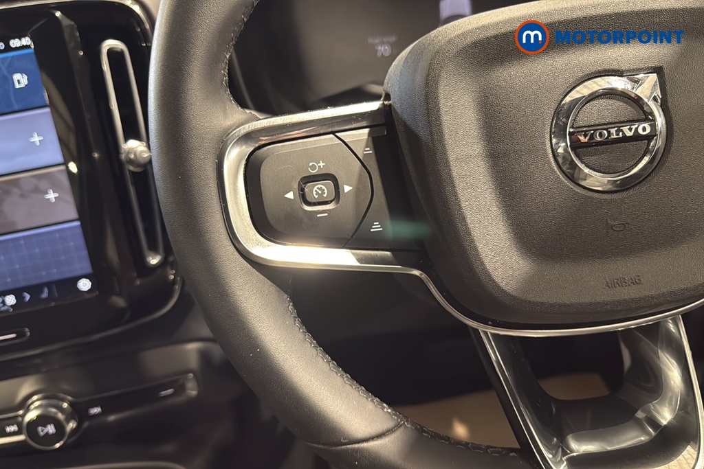 Volvo Xc40 Core Automatic Petrol SUV - Stock Number (1662389) - 4th supplementary image