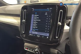 Volvo Xc40 Core Automatic Petrol SUV - Stock Number (1662389) - 8th supplementary image