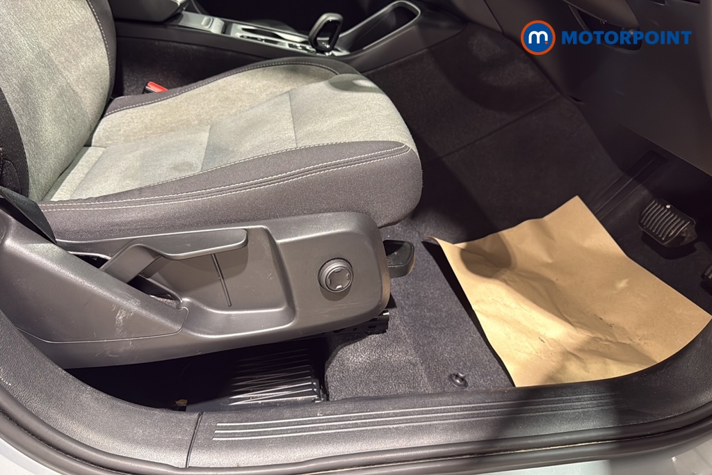 Volvo Xc40 Core Automatic Petrol SUV - Stock Number (1662389) - 24th supplementary image