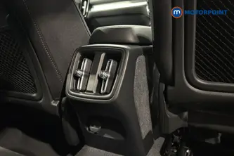 Volvo Xc40 Core Automatic Petrol SUV - Stock Number (1662389) - 28th supplementary image