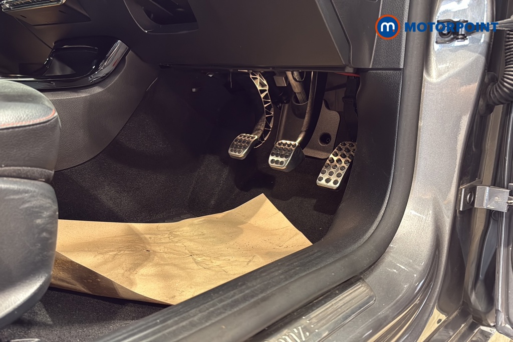 Mercedes-Benz A Class Amg Line Manual Petrol Hatchback - Stock Number (1662455) - 24th supplementary image