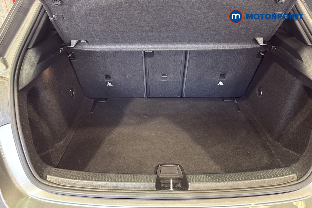 Mercedes-Benz A Class Amg Line Manual Petrol Hatchback - Stock Number (1662455) - 30th supplementary image