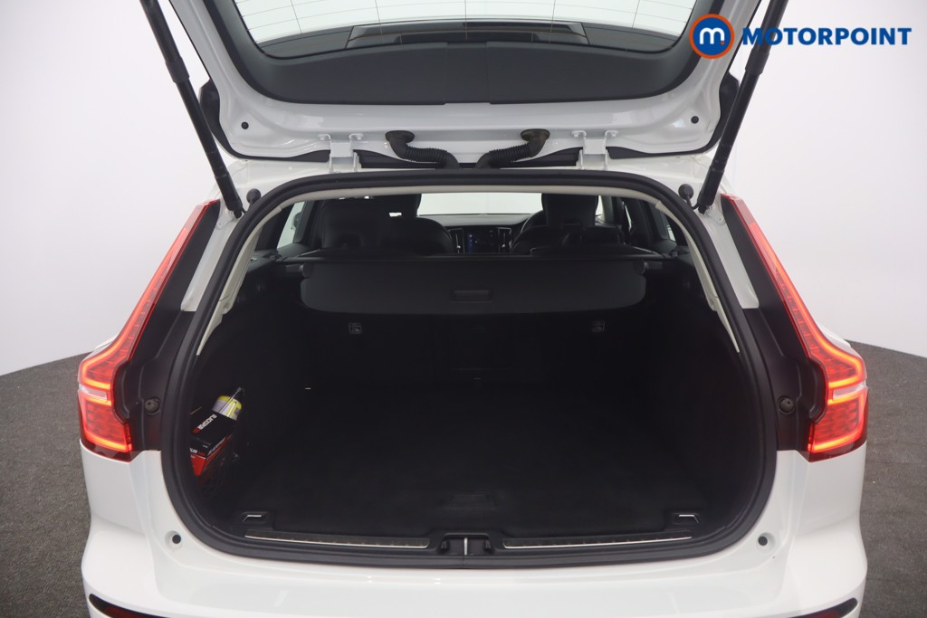 Volvo V60 Momentum Automatic Petrol Estate - Stock Number (1587942) - 12th supplementary image