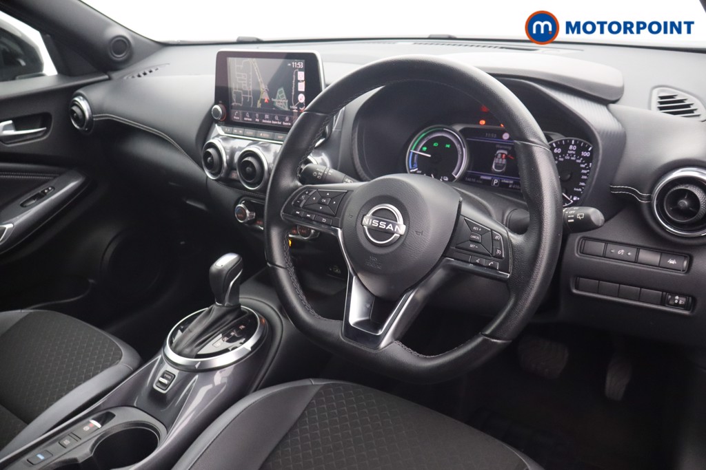 Nissan Juke N-Connecta Automatic Petrol-Electric Hybrid SUV - Stock Number (1621189) - 1st supplementary image
