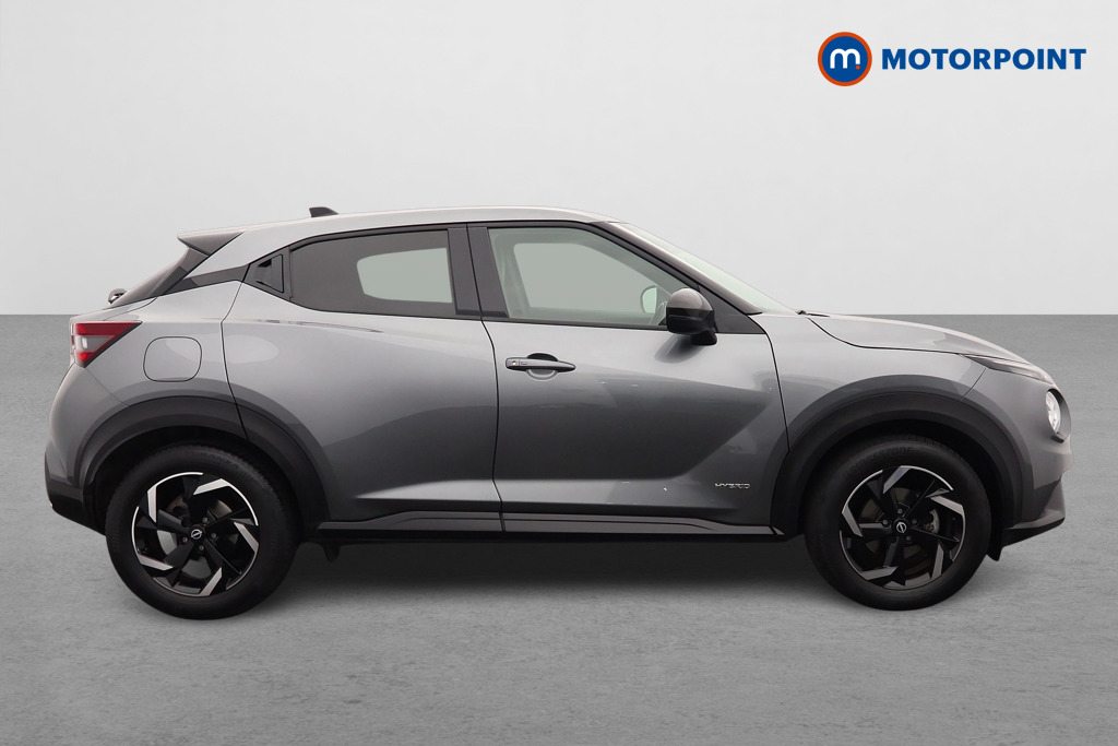 Nissan Juke N-Connecta Automatic Petrol-Electric Hybrid SUV - Stock Number (1621189) - Drivers side