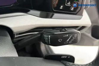 Volkswagen Golf Life Automatic Petrol Hatchback - Stock Number (1626243) - 6th supplementary image