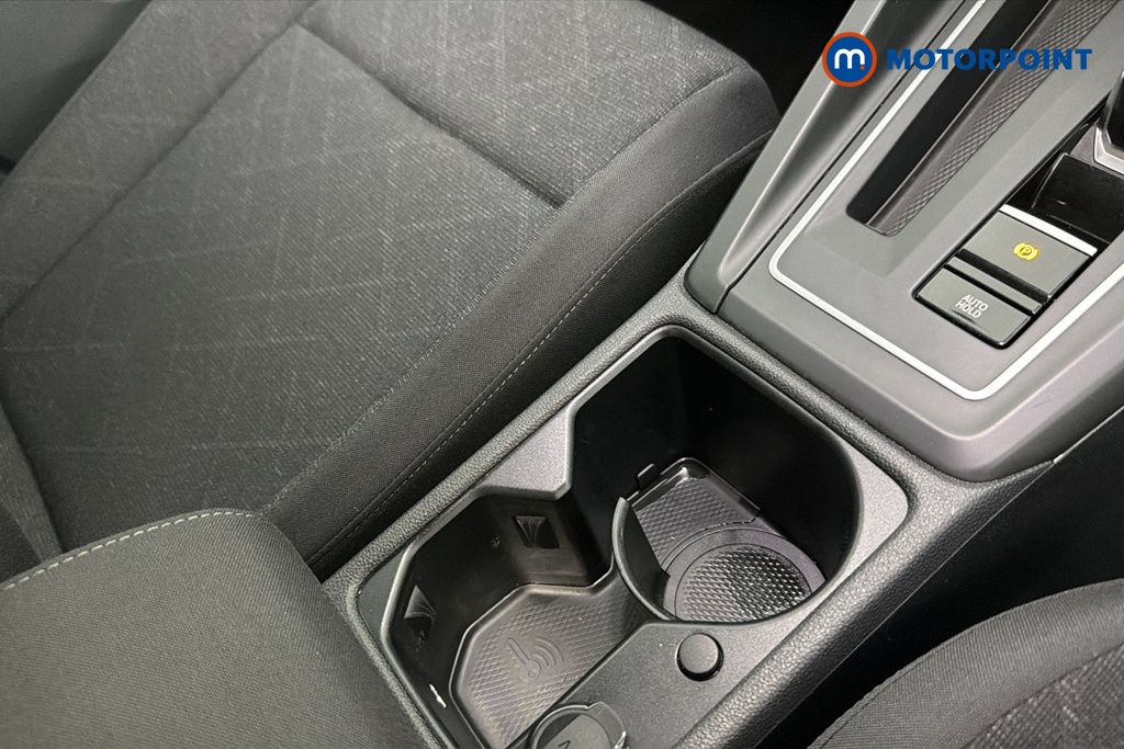 Volkswagen Golf Life Automatic Petrol Hatchback - Stock Number (1626243) - 16th supplementary image