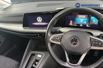 Volkswagen Golf Life Automatic Petrol Hatchback - Stock Number (1626243) - 1st supplementary image