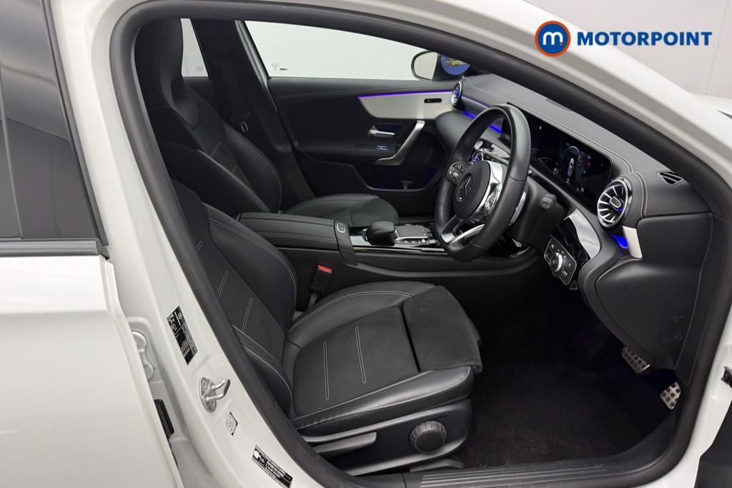 Mercedes-Benz A Class Amg Line Executive Edition Automatic Petrol Hatchback - Stock Number (1629218) - 15th supplementary image