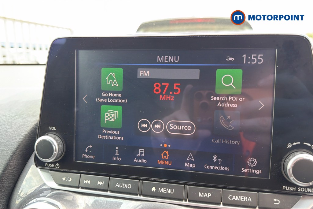 Nissan Juke N-Connecta Automatic Petrol SUV - Stock Number (1632895) - 9th supplementary image