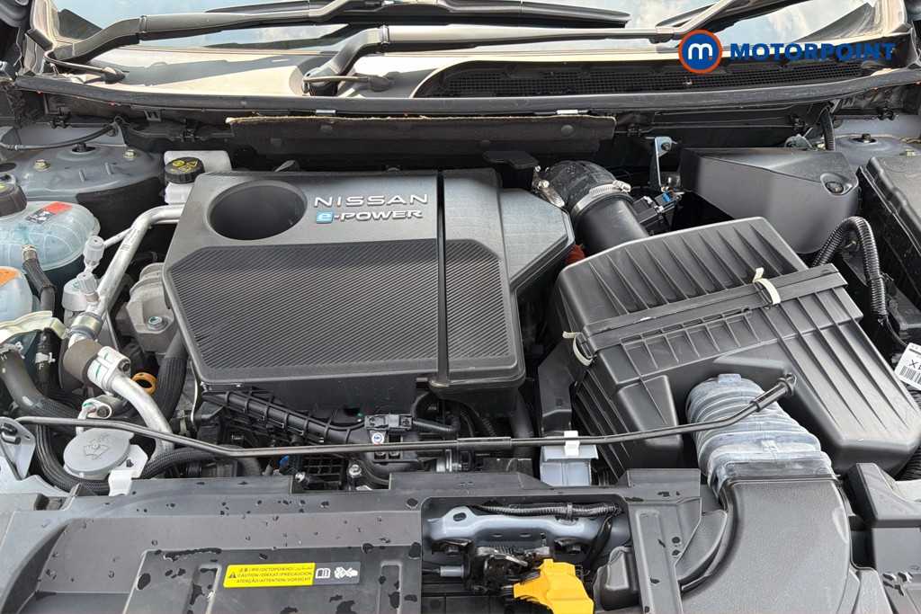 Nissan Qashqai Tekna Automatic Petrol-Electric Hybrid SUV - Stock Number (1634402) - 51st supplementary image