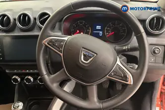 Dacia Duster Prestige Manual Petrol SUV - Stock Number (1646952) - 2nd supplementary image