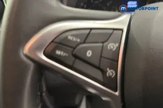 Dacia Duster Prestige Manual Petrol SUV - Stock Number (1646952) - 4th supplementary image
