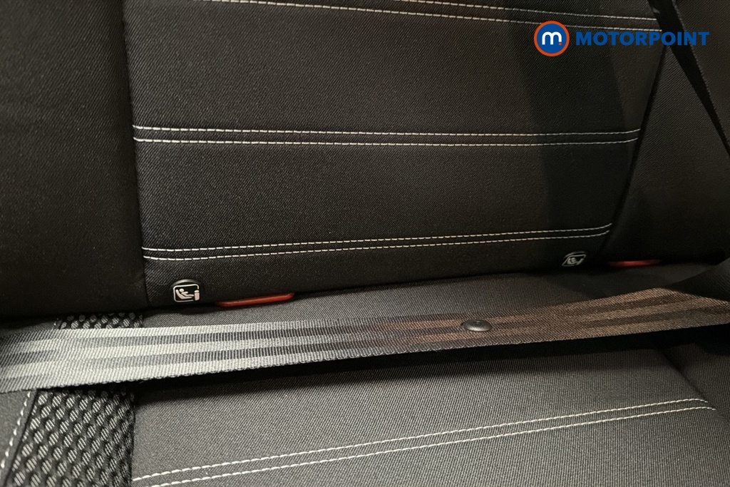 Dacia Duster Prestige Manual Petrol SUV - Stock Number (1646952) - 27th supplementary image