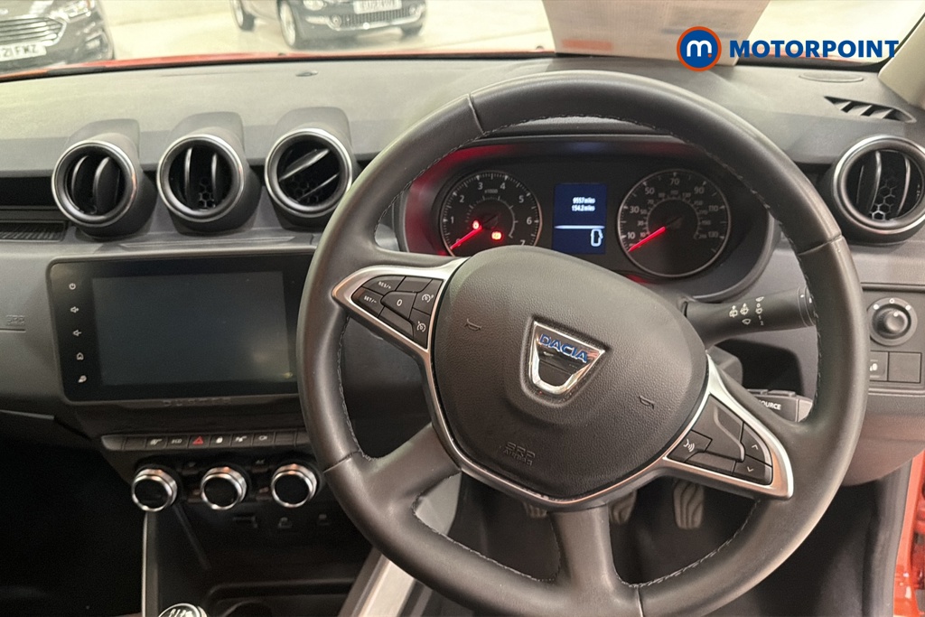 Dacia Duster Prestige Manual Petrol SUV - Stock Number (1646952) - 1st supplementary image