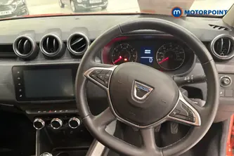 Dacia Duster Prestige Manual Petrol SUV - Stock Number (1646952) - 1st supplementary image