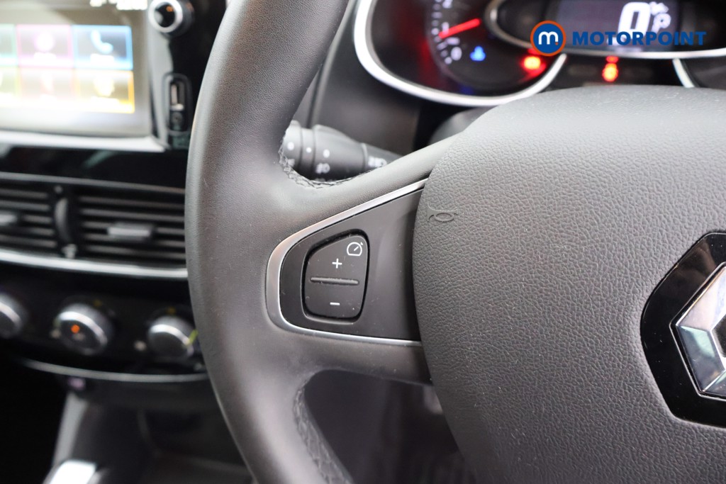 Renault Clio Iconic Automatic Diesel Hatchback - Stock Number (1648209) - 6th supplementary image