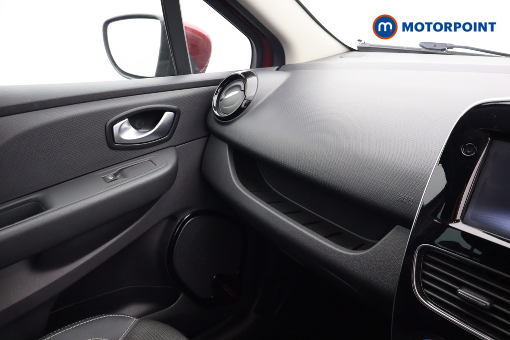 Renault Clio Iconic Automatic Diesel Hatchback - Stock Number (1648209) - 10th supplementary image