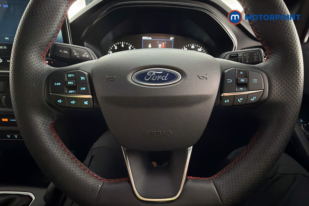 Ford Focus St-Line Manual Petrol Hatchback - Stock Number (1648525) - 5th supplementary image