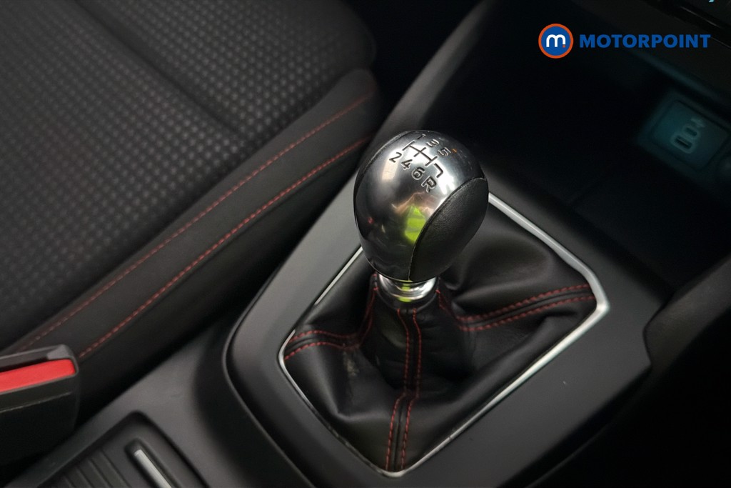 Ford Focus St-Line Manual Petrol Hatchback - Stock Number (1648525) - 15th supplementary image