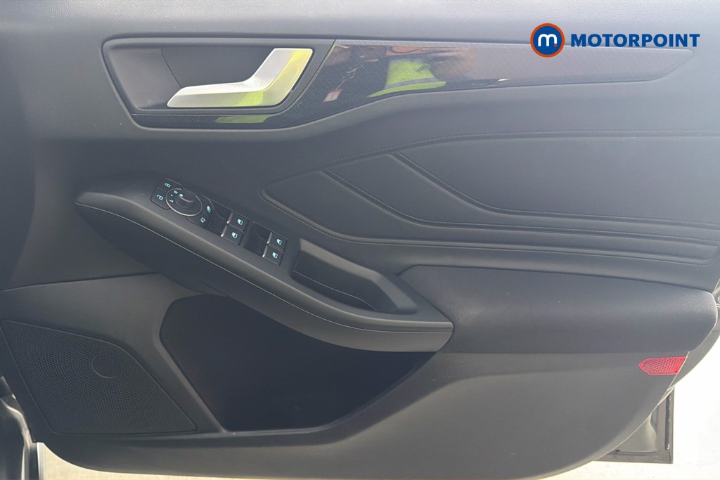 Ford Focus St-Line Manual Petrol Hatchback - Stock Number (1648525) - 19th supplementary image