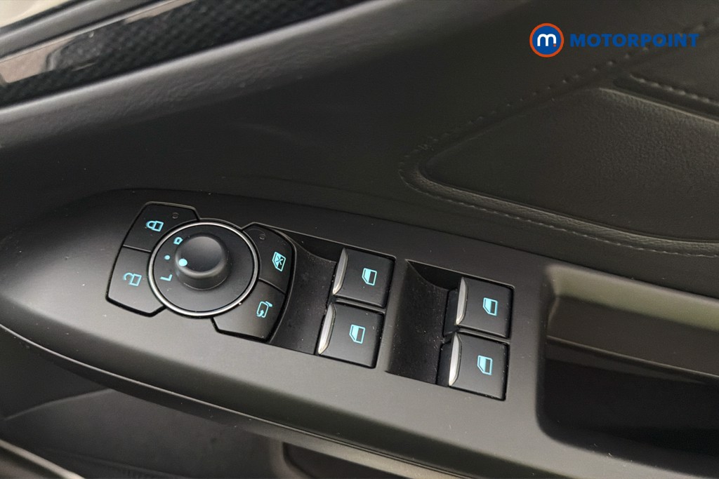 Ford Focus St-Line Manual Petrol Hatchback - Stock Number (1648525) - 20th supplementary image