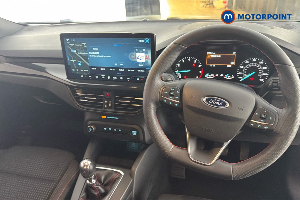Ford Focus St-Line Manual Petrol Hatchback - Stock Number (1648525) - 1st supplementary image