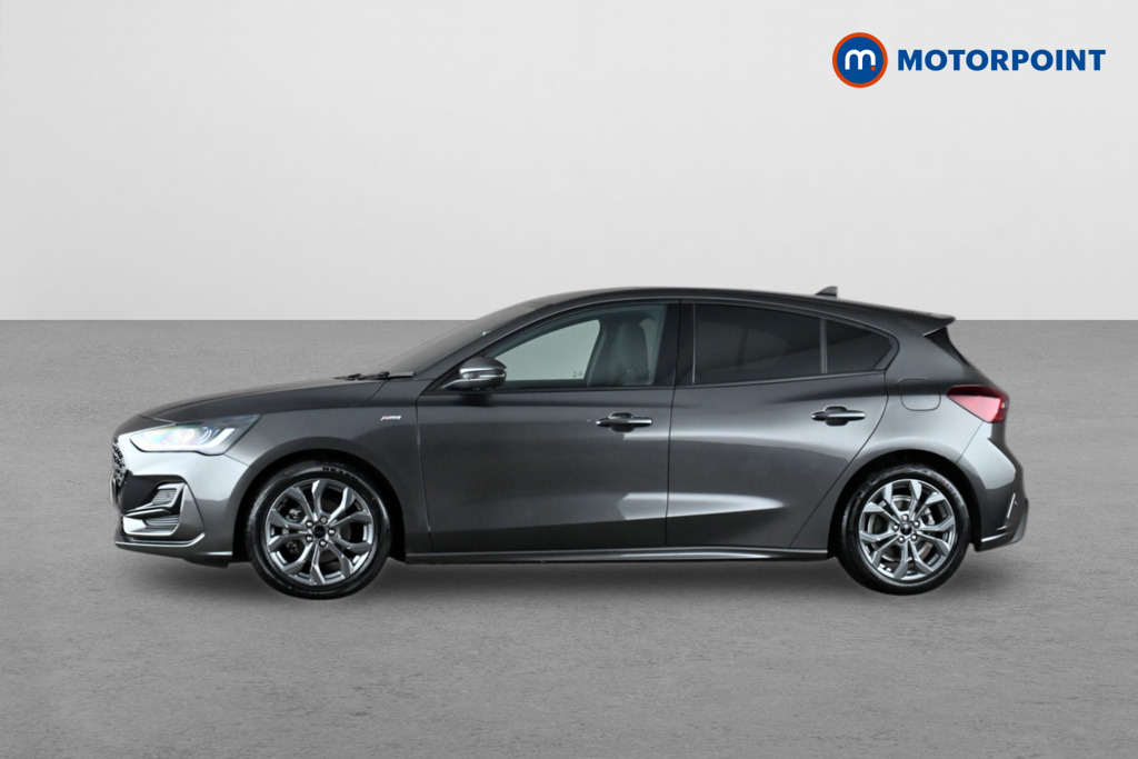 Ford Focus St-Line Manual Petrol Hatchback - Stock Number (1648525) - Passenger side