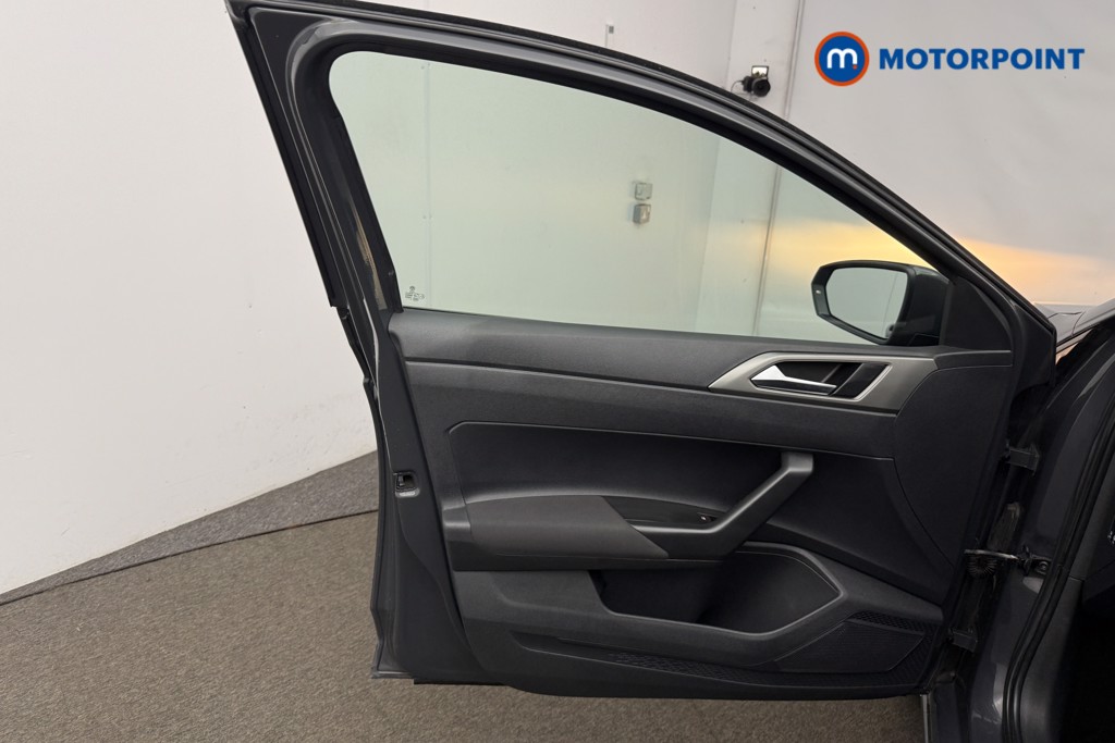 Volkswagen Polo SE Manual Petrol Hatchback - Stock Number (1648971) - 3rd supplementary image