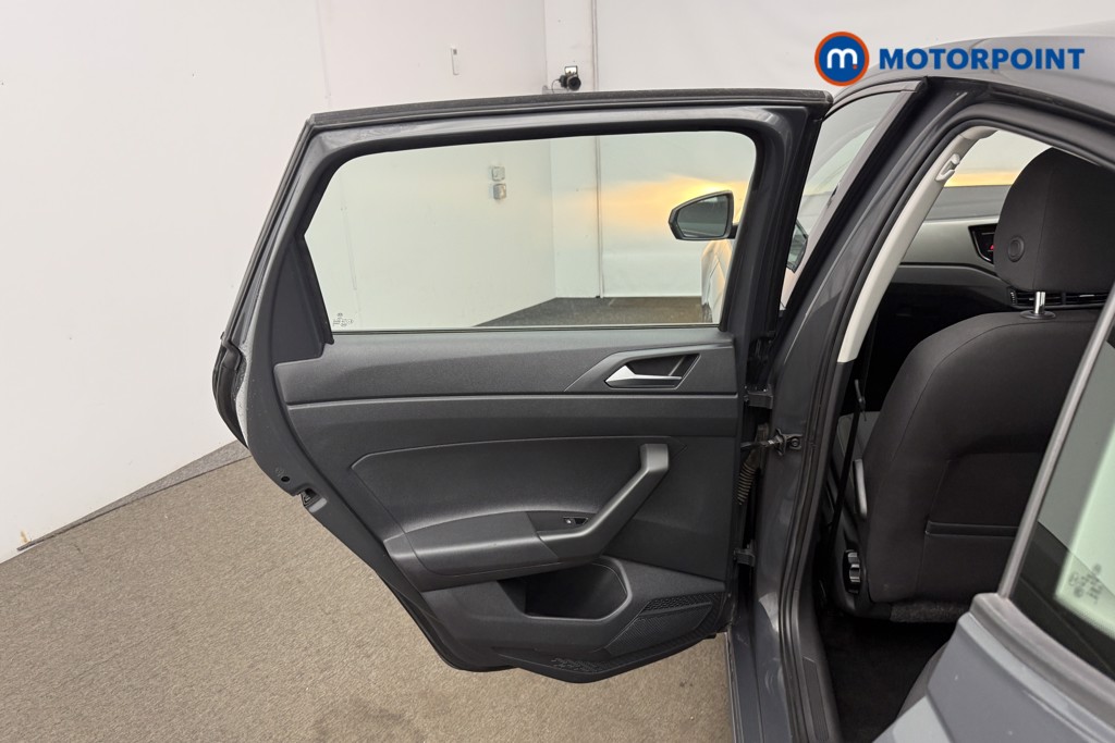 Volkswagen Polo SE Manual Petrol Hatchback - Stock Number (1648971) - 6th supplementary image