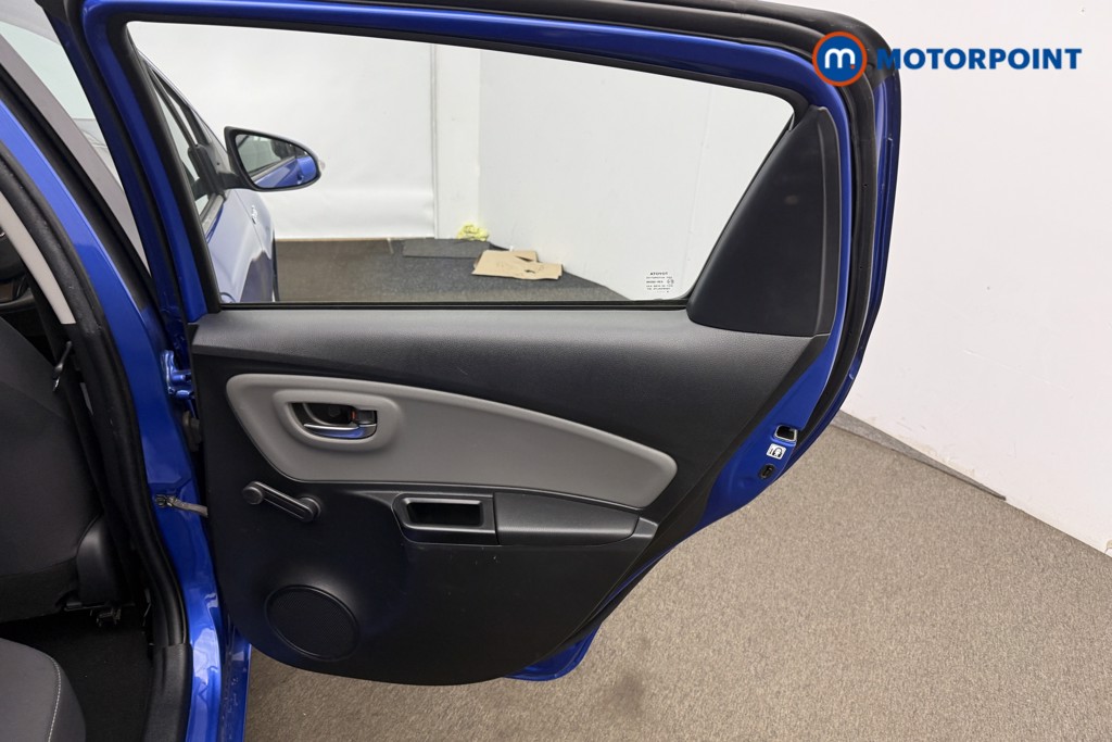 Toyota Yaris Icon Tech Automatic Petrol-Electric Hybrid Hatchback - Stock Number (1650961) - 13th supplementary image