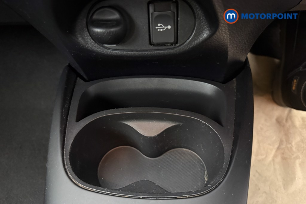 Toyota Yaris Icon Tech Automatic Petrol-Electric Hybrid Hatchback - Stock Number (1650961) - 21st supplementary image