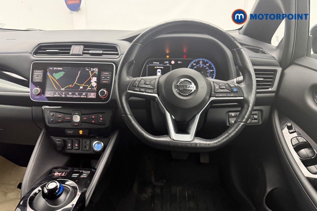 Nissan Leaf Tekna Automatic Electric Hatchback - Stock Number (1651953) - 2nd supplementary image