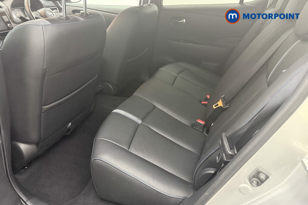 Nissan Leaf Tekna Automatic Electric Hatchback - Stock Number (1651953) - 4th supplementary image