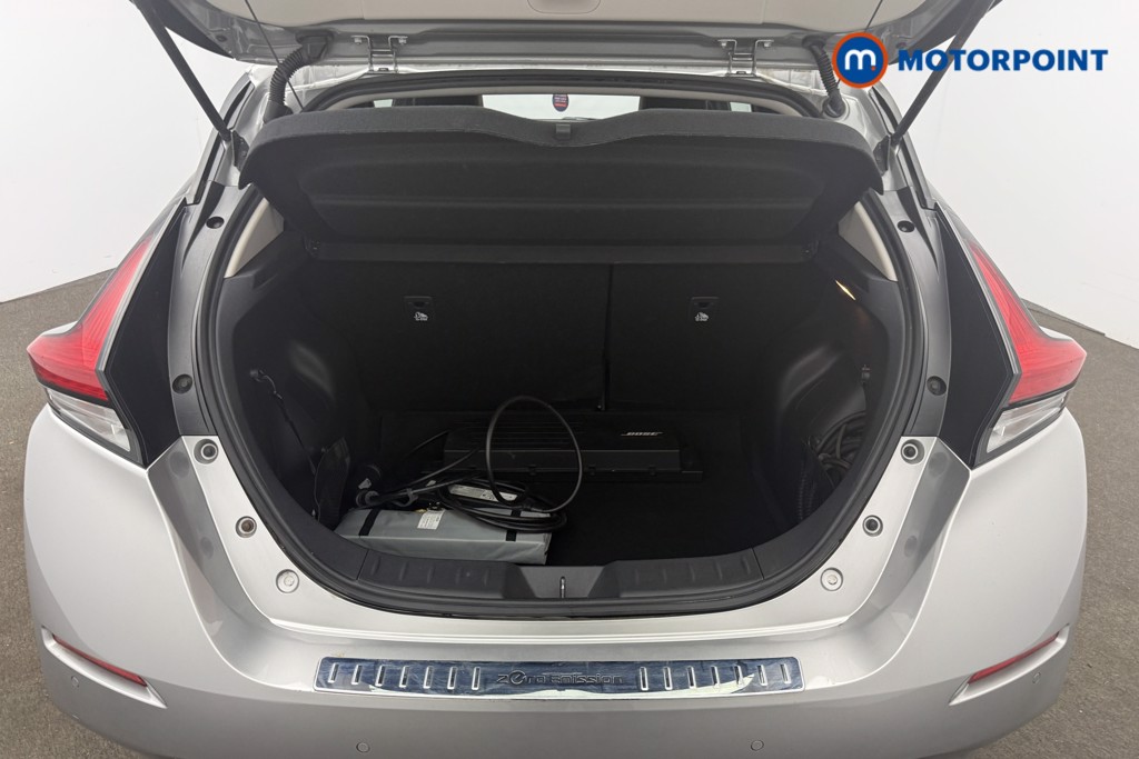 Nissan Leaf Tekna Automatic Electric Hatchback - Stock Number (1651953) - 5th supplementary image